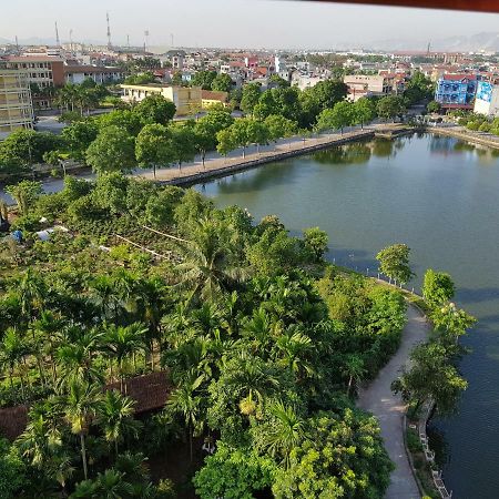 Отель Khach San Anh Dao Phu Ly Экстерьер фото